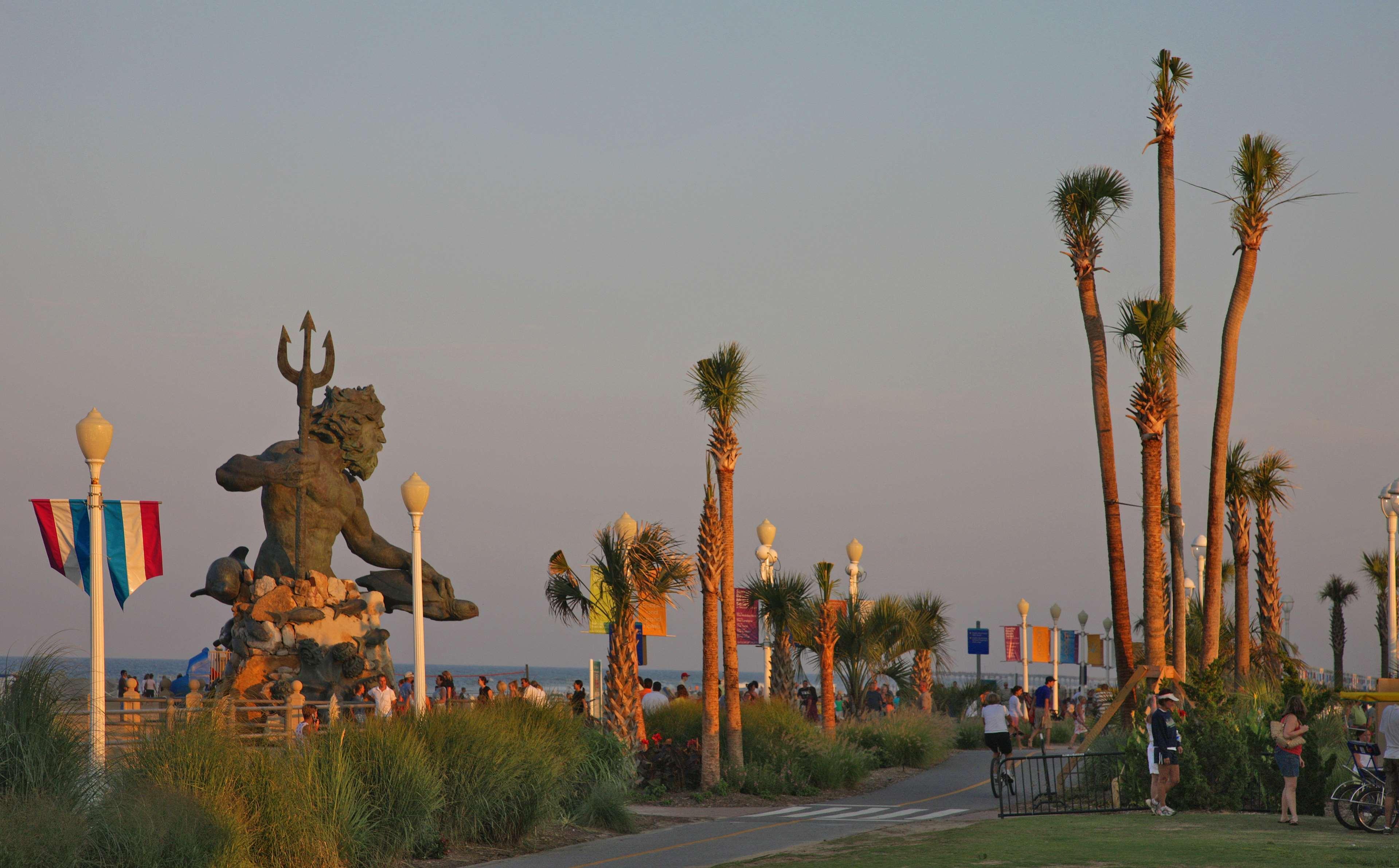 Hampton Inn Virginia Beach Oceanfront North Ngoại thất bức ảnh