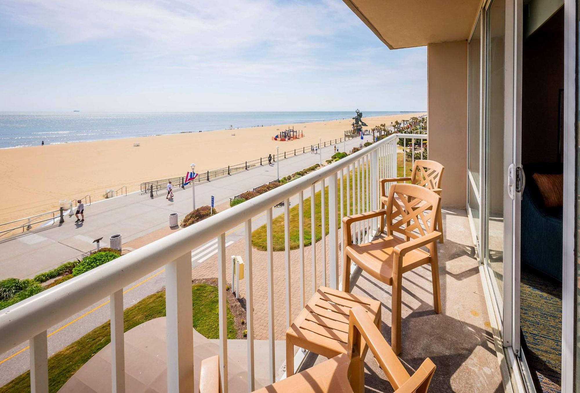 Hampton Inn Virginia Beach Oceanfront North Ngoại thất bức ảnh