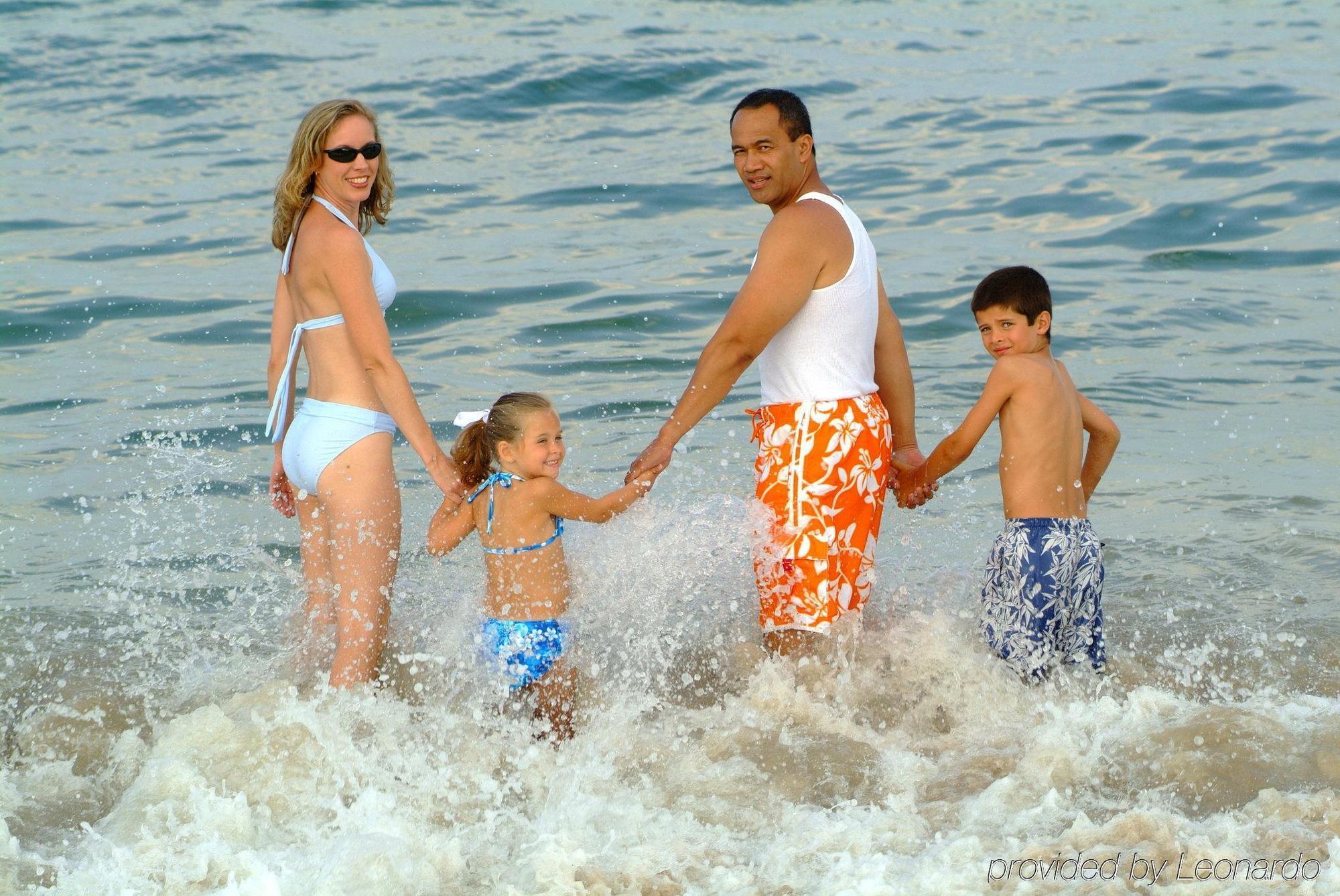 Hampton Inn Virginia Beach Oceanfront North Ngoại thất bức ảnh
